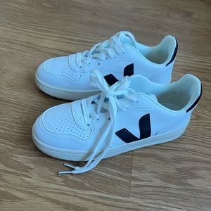 Veja sneakers